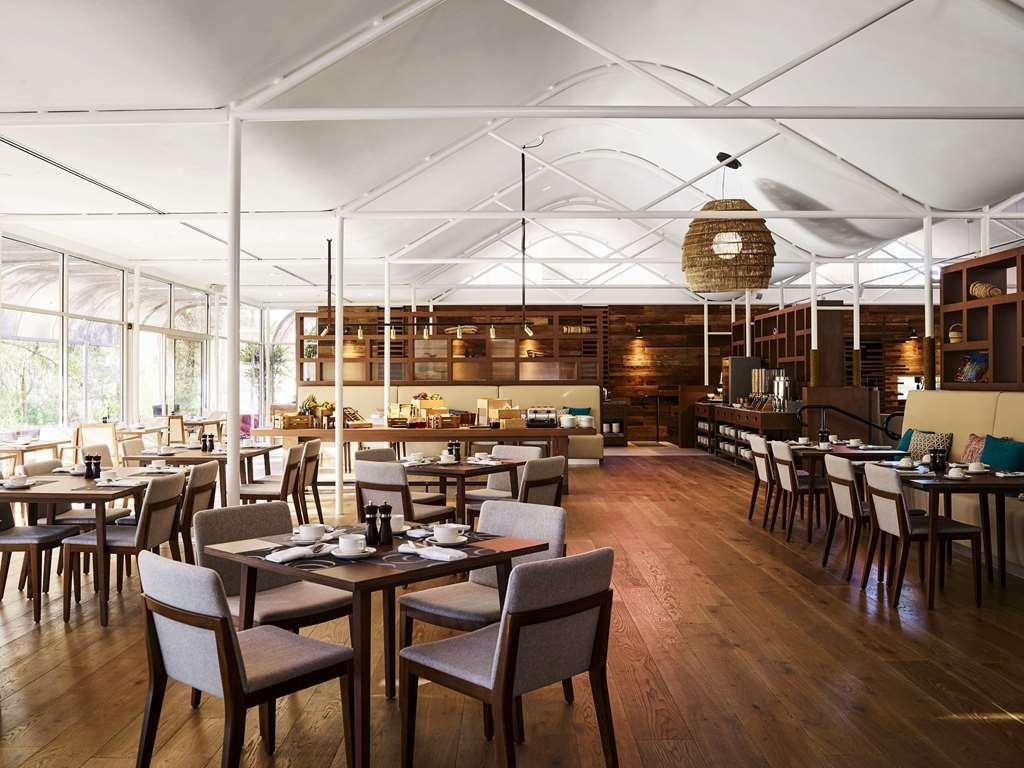 Emu Walk Apartments Ayers Rock Restoran gambar